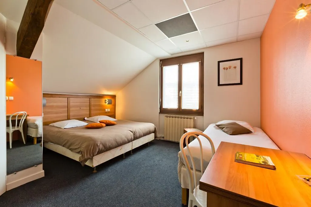 Logis - Hotel Restaurant Bellevue Annecy 2*,